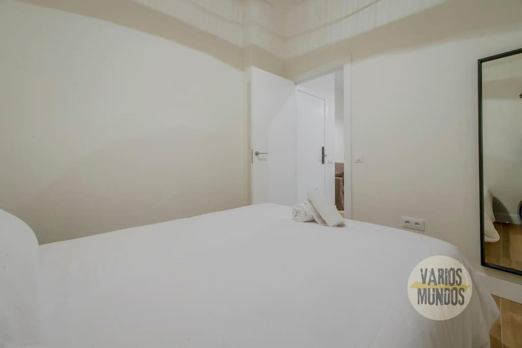 Cool Y Centrico Apt 6Px En Plena Plaza Del Carmen E2 Madrid Kültér fotó
