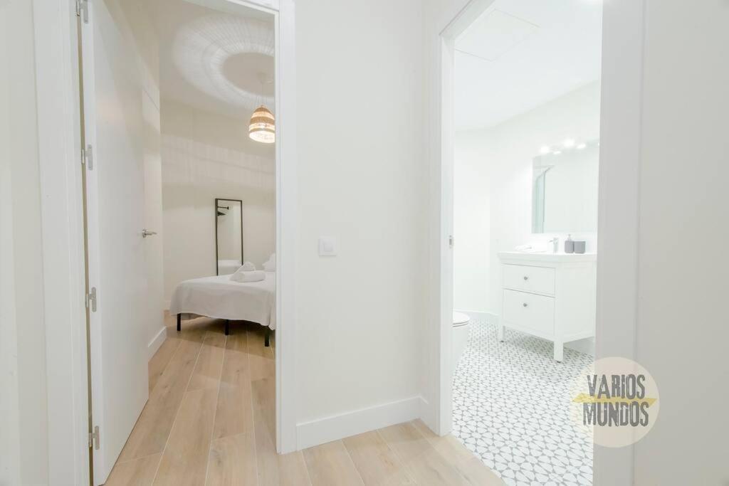 Cool Y Centrico Apt 6Px En Plena Plaza Del Carmen E2 Madrid Kültér fotó