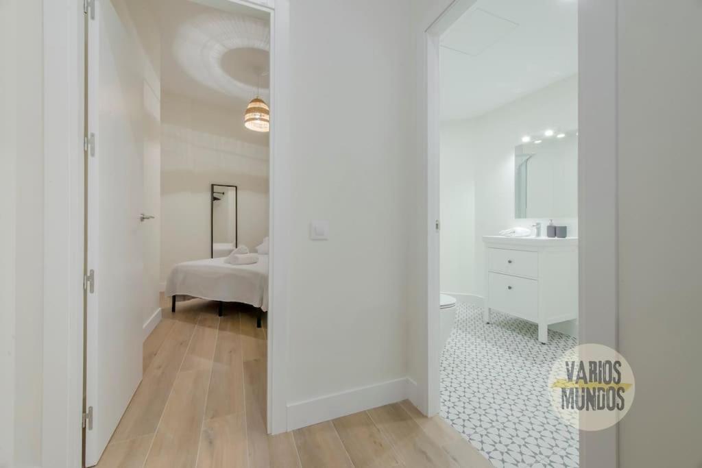 Cool Y Centrico Apt 6Px En Plena Plaza Del Carmen E2 Madrid Kültér fotó