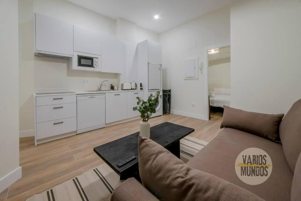 Cool Y Centrico Apt 6Px En Plena Plaza Del Carmen E2 Madrid Kültér fotó